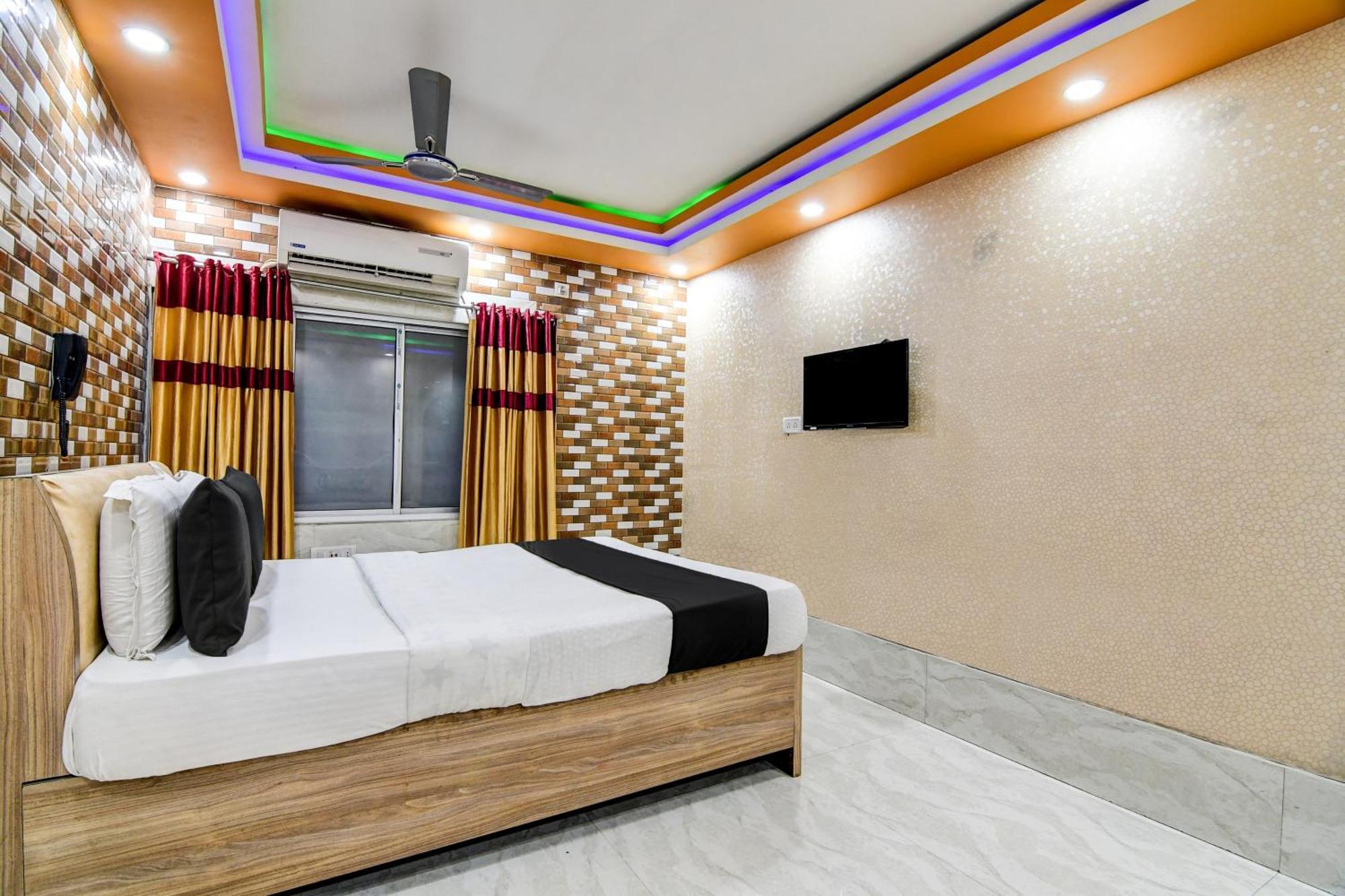Gauripur  Super Collection O Raj Guest House Near Kolkata Airport מראה חיצוני תמונה