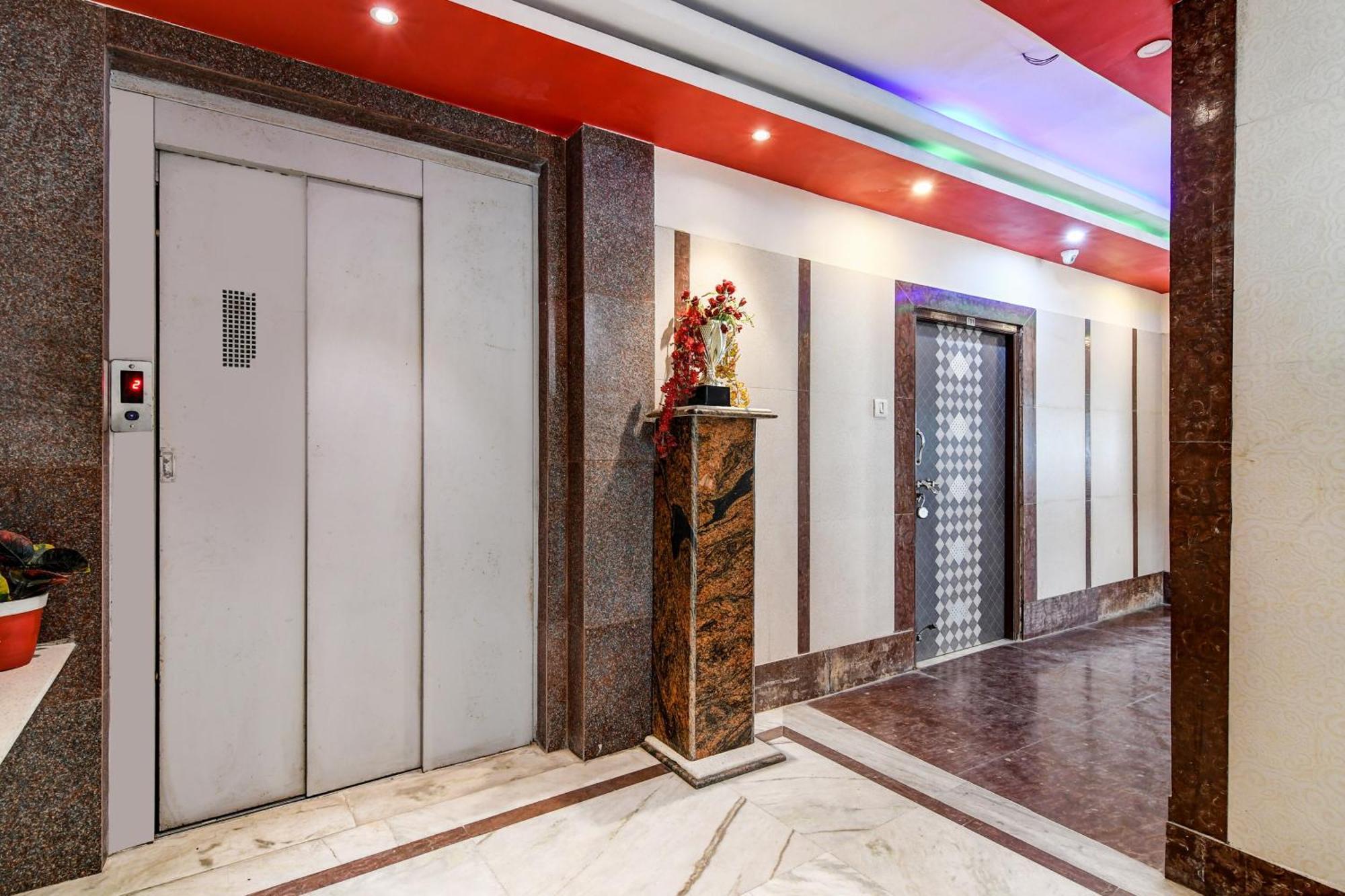 Gauripur  Super Collection O Raj Guest House Near Kolkata Airport מראה חיצוני תמונה